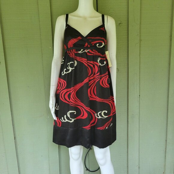 NWT MAGGY LONDON Black Red Silk Charmeuse Dress 8P - Picture 1 of 4